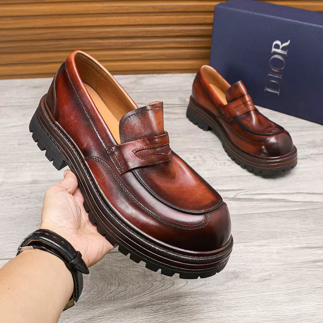 Dior Leather Moc-Toe Loafers - Leather Upper And Lining